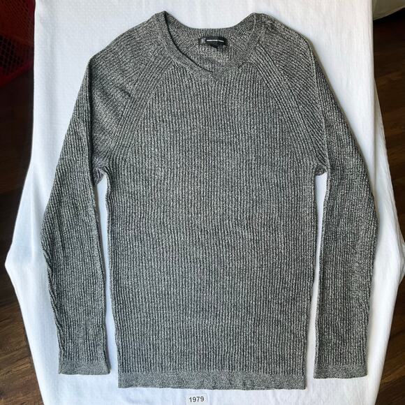 I.N.C Women’s Long Sleeve V-neck Knit Sweater size M, Gray - Picture 1 of 6